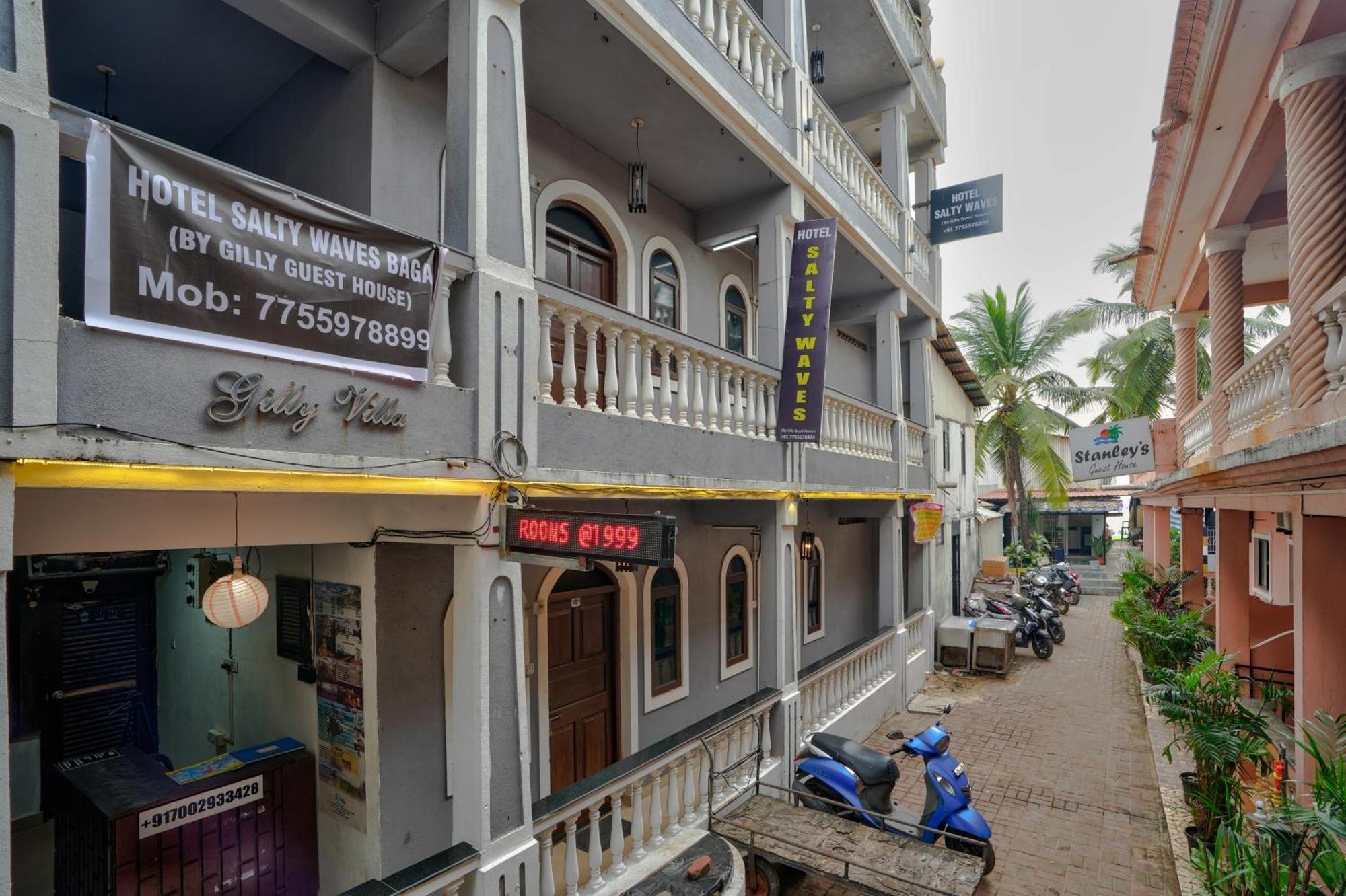 Hotel Salty Waves Baga Exterior foto